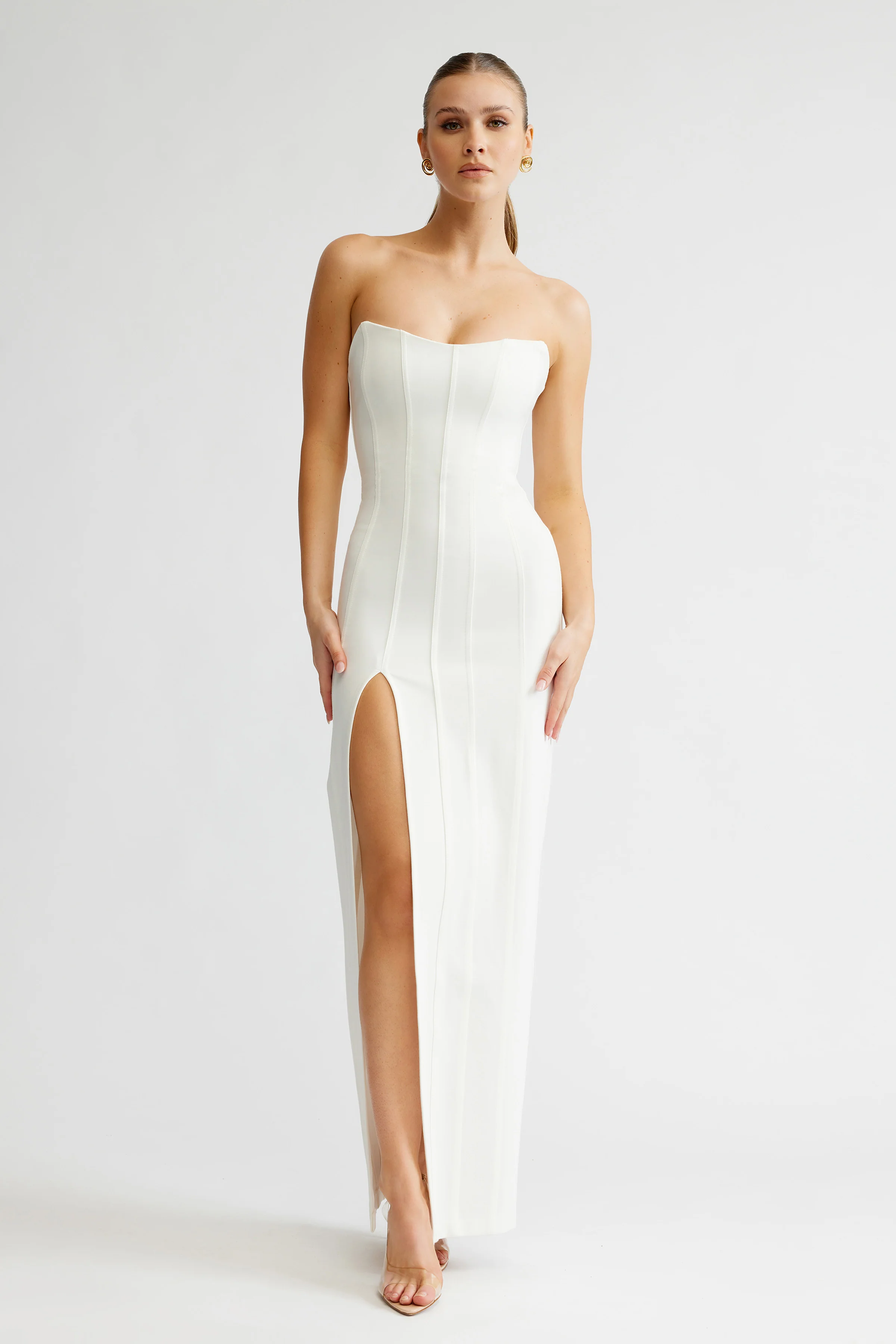 Leyla Dress - White - Poueer